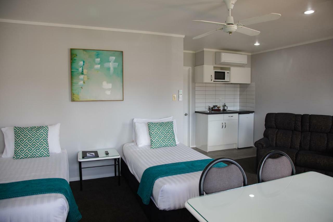 Bks Palm Court Motor Lodge กิสบอร์น ภายนอก รูปภาพ