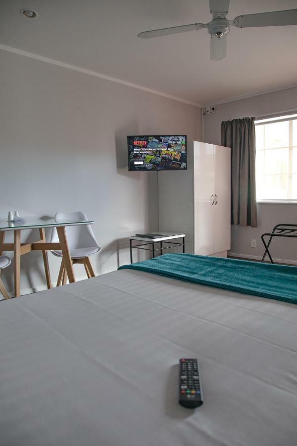 Bks Palm Court Motor Lodge กิสบอร์น ภายนอก รูปภาพ